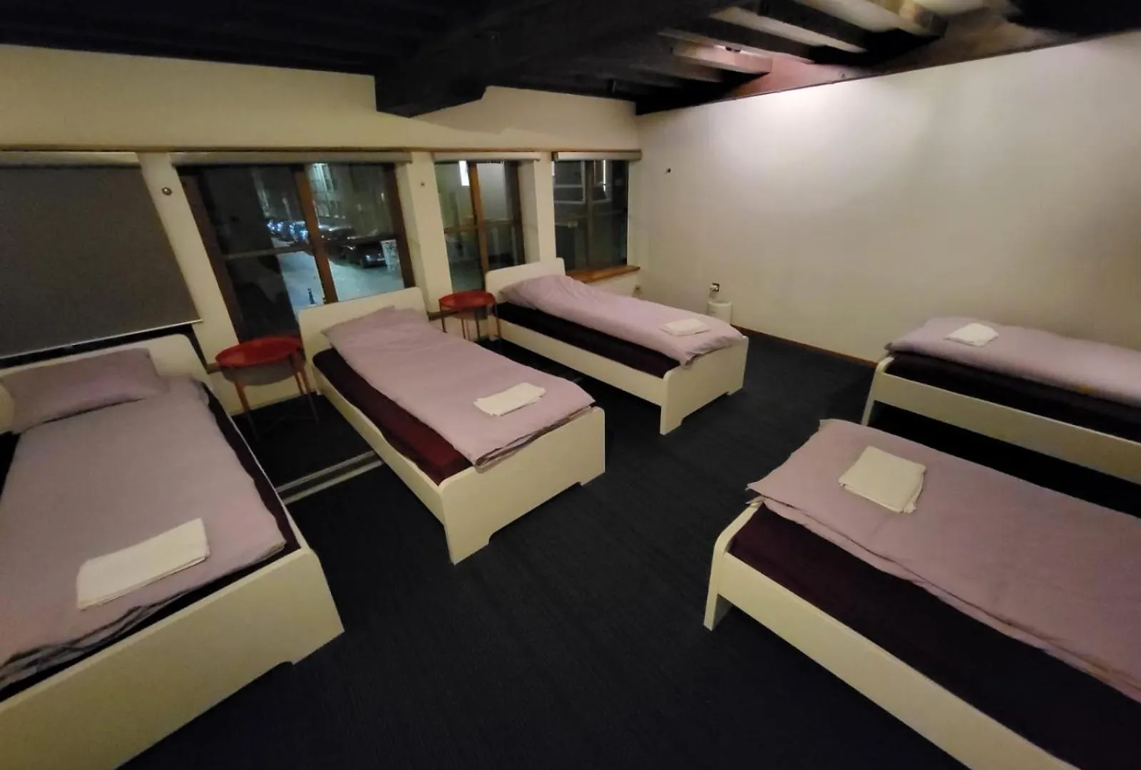 Viktoria Hostel Anversa Belgio